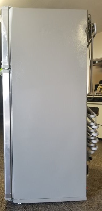 Freight Damaged 15 Cubic Foot Stainless Steel Propane Fridge - Discounted Scratch n Dent-SOLD - Image 3