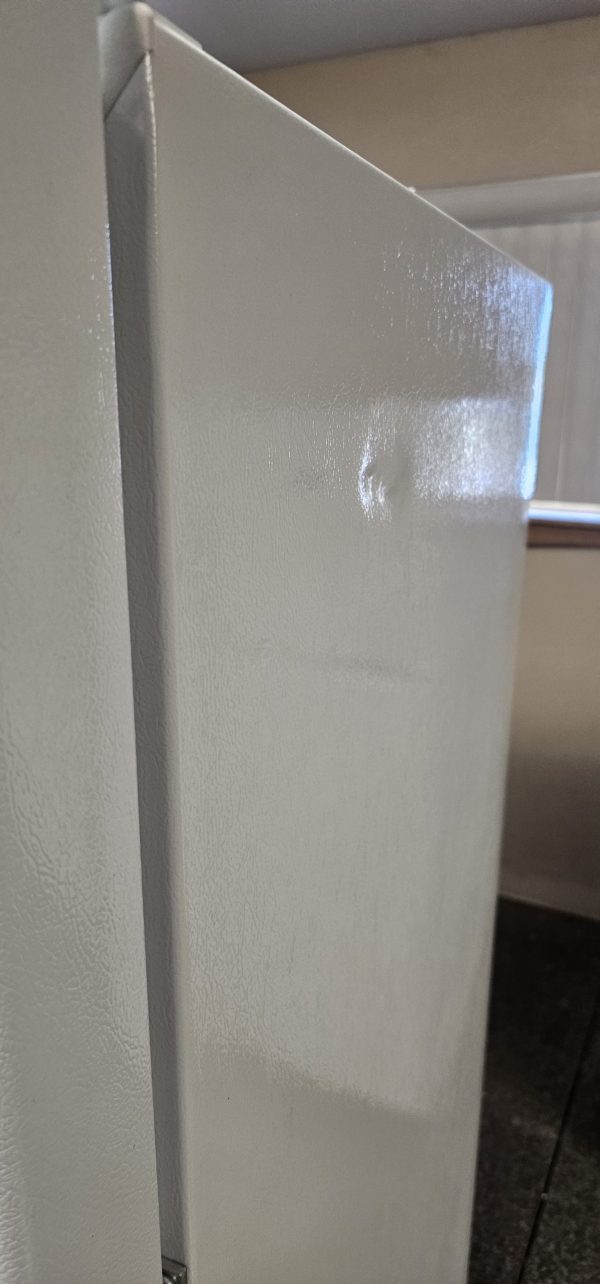 EZ Freeze 19 cu. ft. White Discounted Propane Refrigerator Scratch and Dent-SOLD! - Image 5