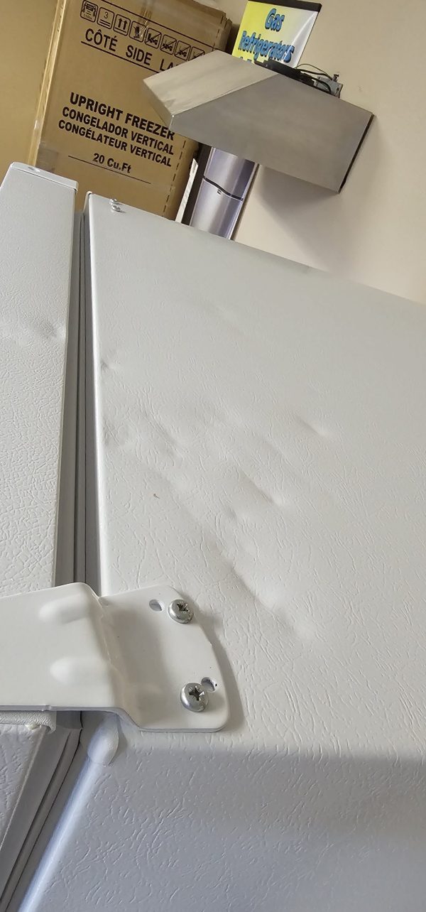 EZ Freeze 16 cu. ft. White Discounted Propane Refrigerator Dented & Scratched -IN STOCK! - Image 3