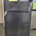 21 cu. ft. Propane refrigerator