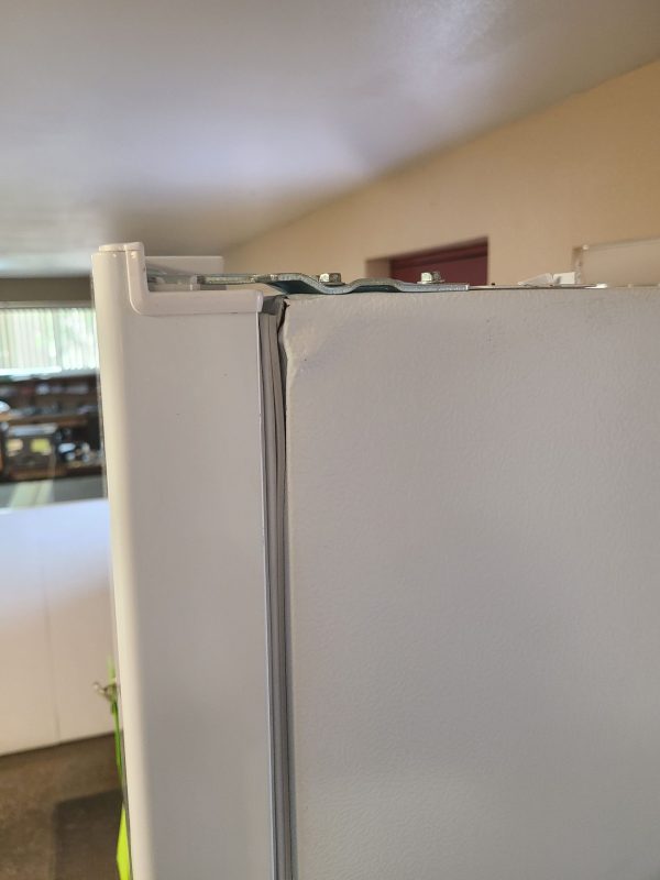 22 cu. ft. propane fridge